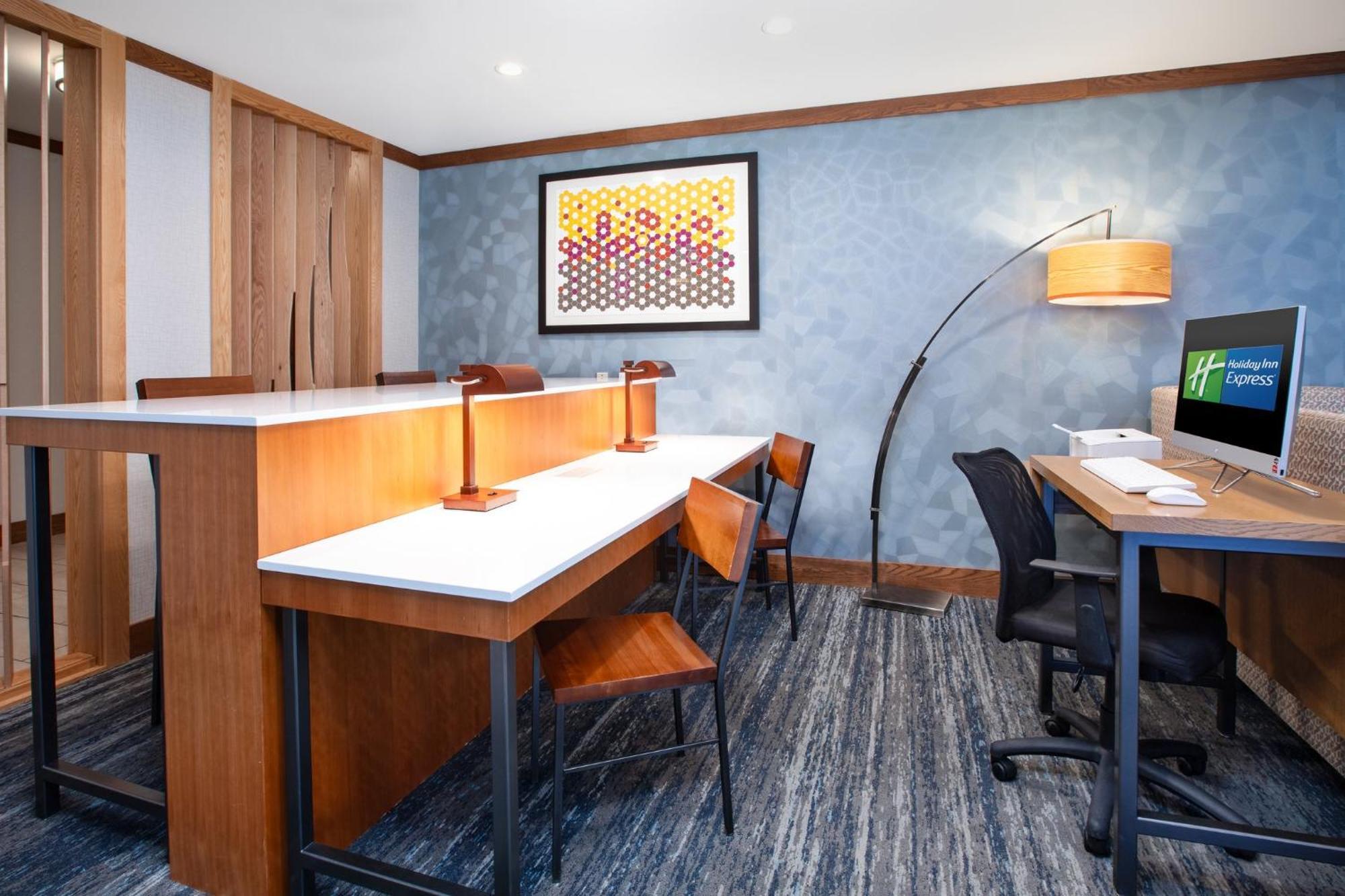 Holiday Inn Express & Suites Buffalo, An Ihg Hotel Eksteriør bilde