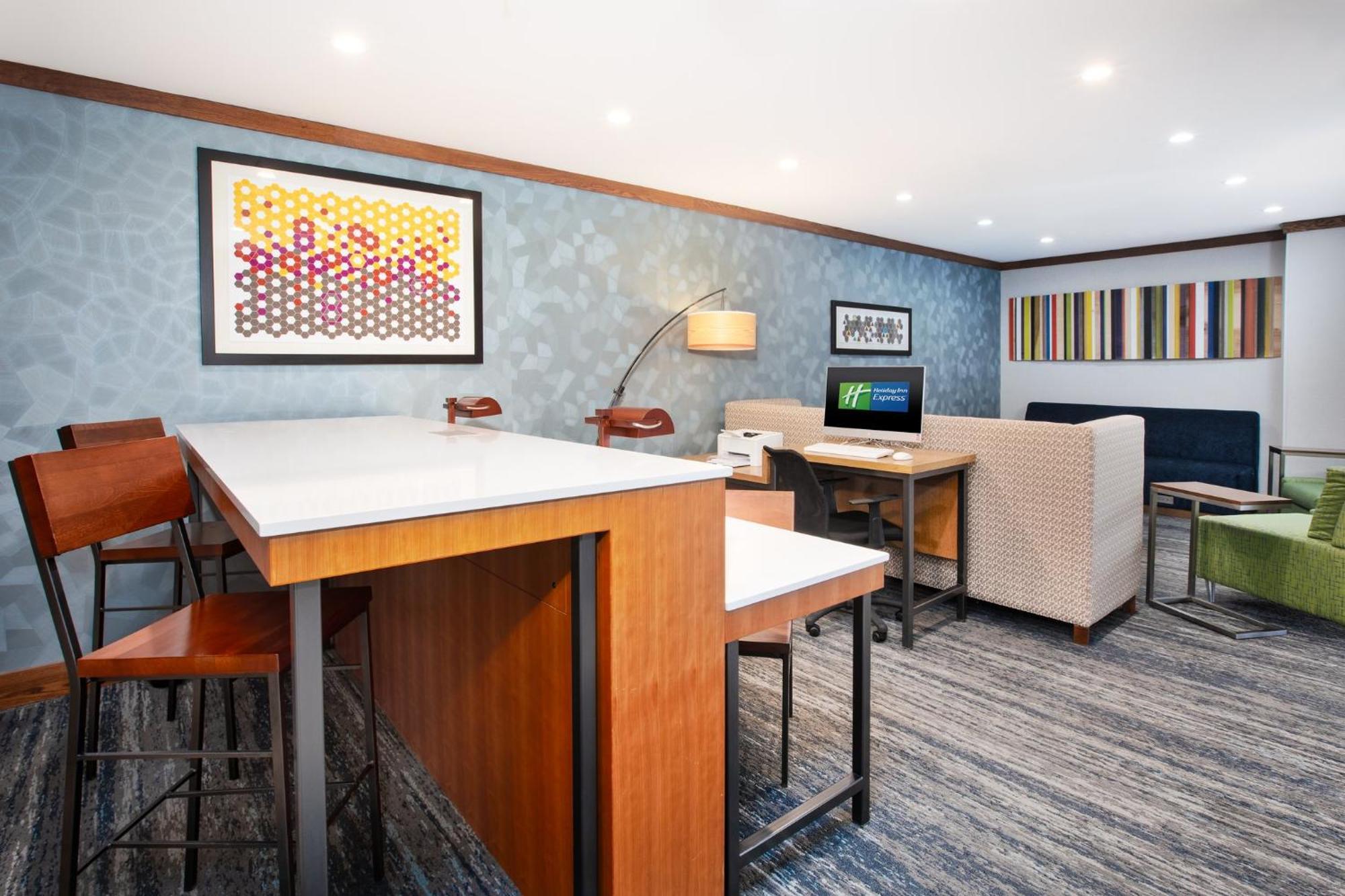 Holiday Inn Express & Suites Buffalo, An Ihg Hotel Eksteriør bilde